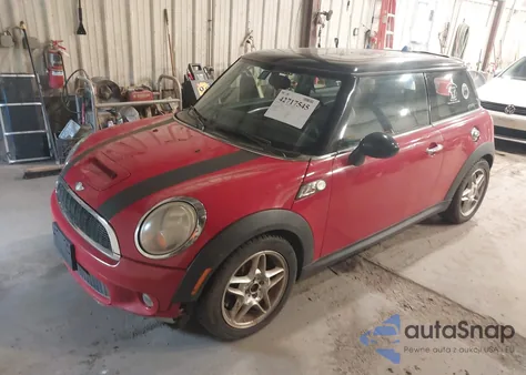 2008 Mini Cooper S из США, поврежденный, VIN WMWMF73568TT89766